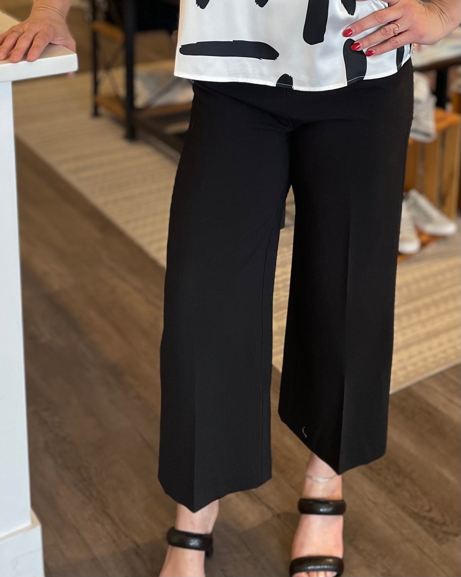 Pants w/ Side Zipper S24 - HQ – Mainstream-Cranberry